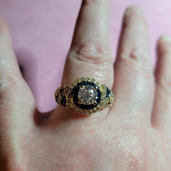 Bella Luce Lab Sapphire and Diamond Simulant Ring - Picture 3 of 7